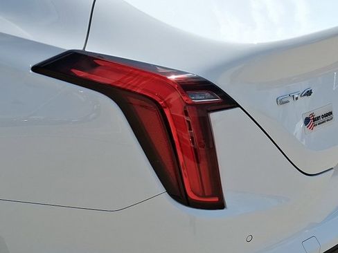 Used 2024 Cadillac CT4 Luxury image 8