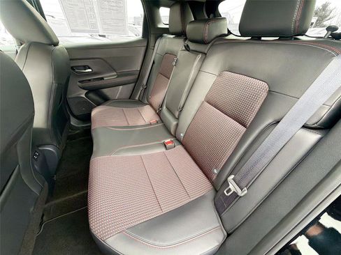 Used 2025 Nissan Kicks SR image 20