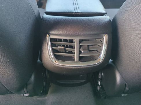 Certified 2024 Chevrolet Malibu LT image 20