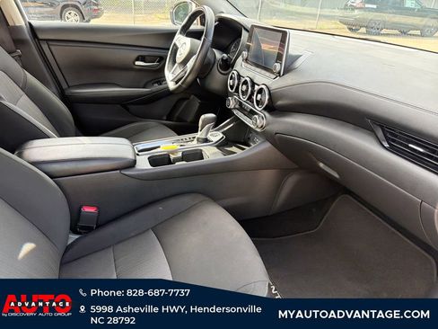 Used 2025 Nissan Sentra SV w/ All-Weather Package FWD image 33