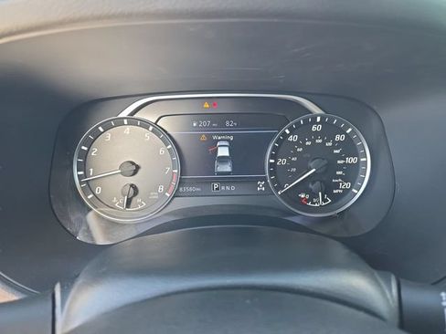 Used 2022 Nissan Frontier SV AWD/4WD image 14
