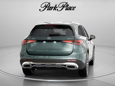 Certified 2026 Mercedes-Benz GLC 300 image 17