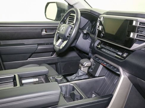 Used 2024 Toyota Tundra SR5 AWD/4WD image 20