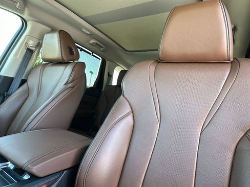 Used 2022 Acura MDX SH-AWD w/ Advance Package image 11