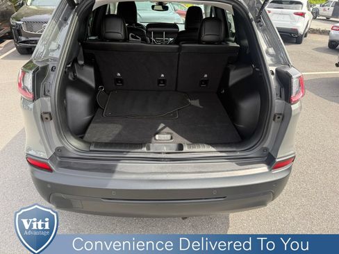 Used 2023 Jeep Cherokee Altitude Lux AWD/4WD image 23