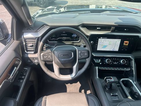 Certified 2023 GMC Sierra 1500 Denali AWD/4WD image 31