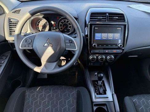 New 2026 Mitsubishi Outlander Sport ES image 8
