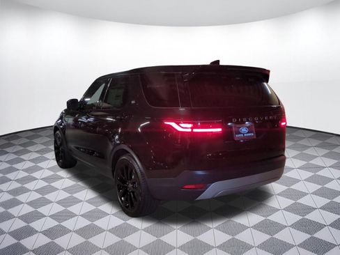 New 2026 Land Rover Discovery S AWD/4WD image 3