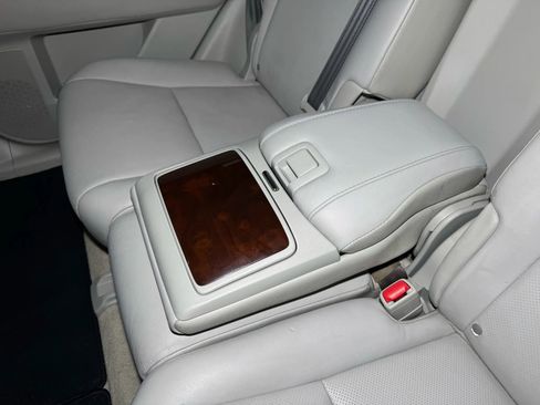 Used 2011 Lexus RX 350 2WD image 24