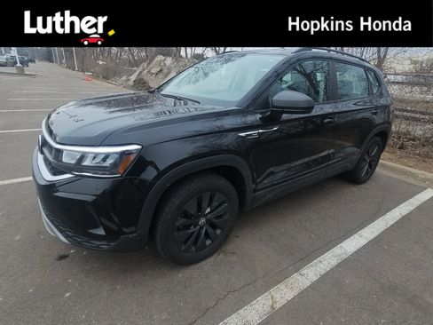 Used 2022 Volkswagen Taos S image 1