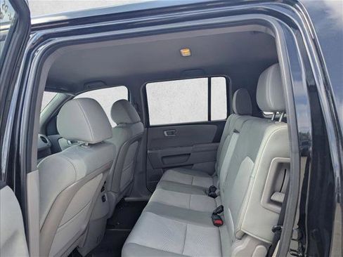 Used 2015 Honda Pilot LX image 14