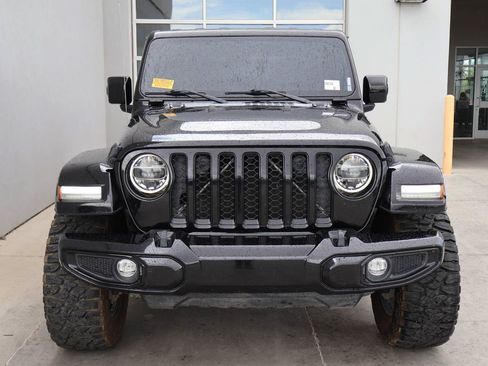 Used 2021 Jeep Gladiator Overland AWD/4WD image 5