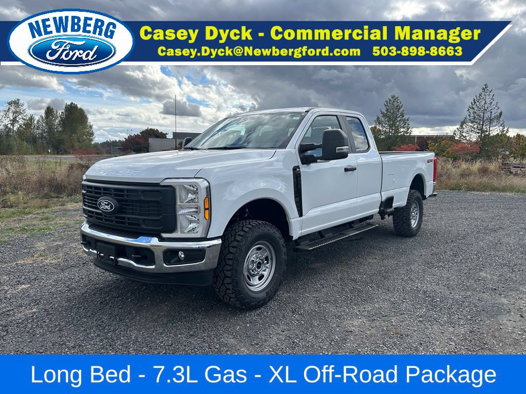 New 2027 Ford F250 XL w/ XL Off-Road 33" Tire Package AWD/4WD image 2