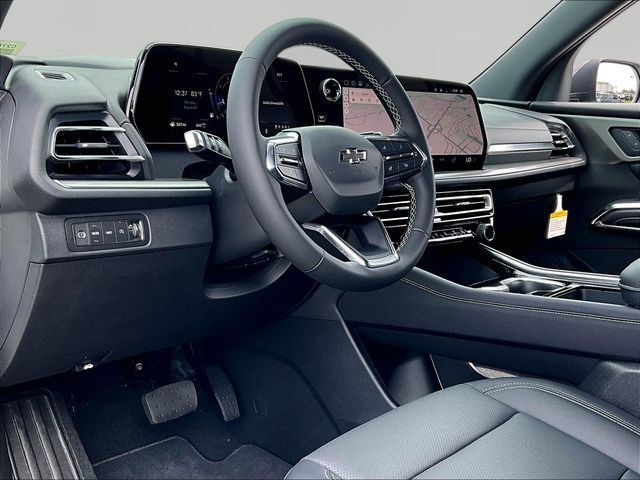 New 2027 Chevrolet Traverse LT w/ Midnight/Sport Edition AWD/4WD image 8
