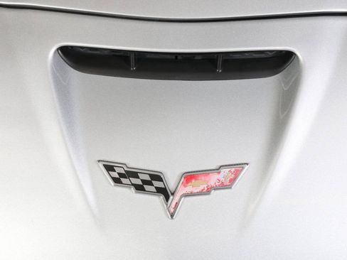 Used 2011 Chevrolet Corvette Grand Sport w/ Preferred Equipment Group RWD image 26