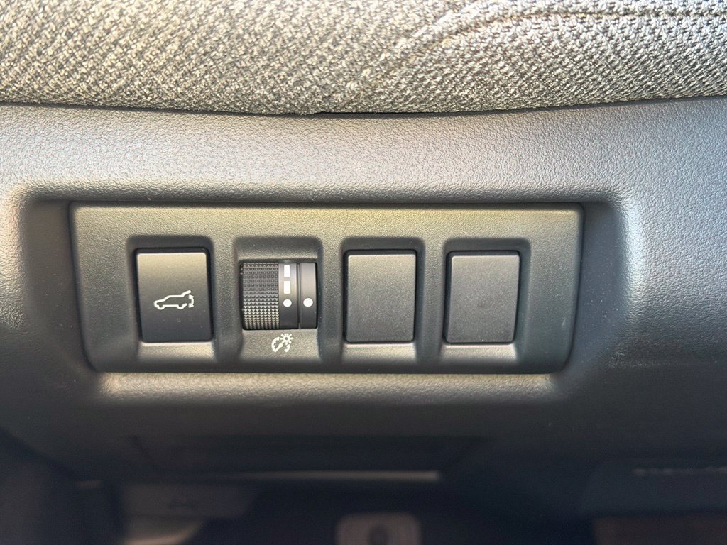 Used 2026 Subaru Outback Premium AWD/4WD image 14
