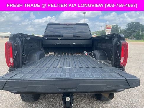 Used 2021 GMC Sierra 2500 Denali w/ Denali Ultimate Package AWD/4WD image 8