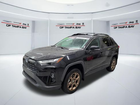 Used 2024 Toyota RAV4 AWD Hybrid image 2