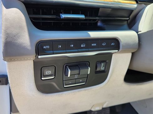 Used 2021 Cadillac Escalade Sport Platinum image 23