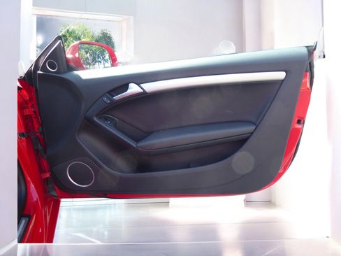 Used 2011 Audi A5 2.0T Premium Plus image 17