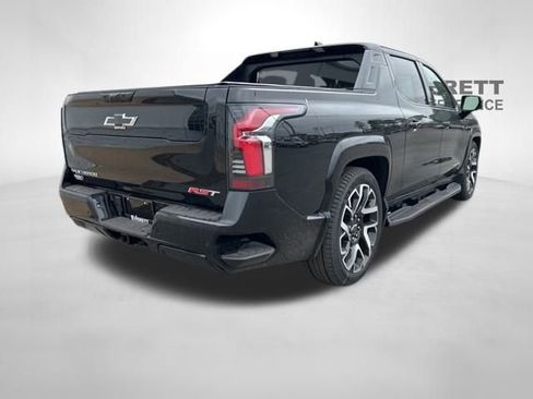 New 2024 Chevrolet Silverado EV RST image 3
