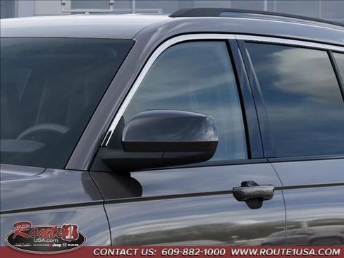 New 2026 Jeep Grand Cherokee L 4WD image 13