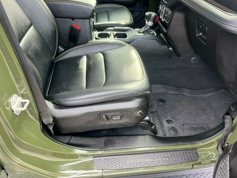 Used 2024 Jeep Wrangler Unlimited Sahara w/ Dual Top Group image 56