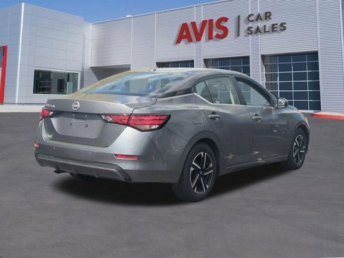 Used 2025 Nissan Sentra SV FWD image 6