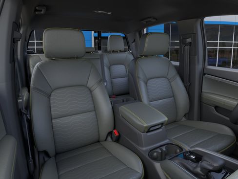 New 2026 Chevrolet Colorado ZR2 w/ Technology Package image 40