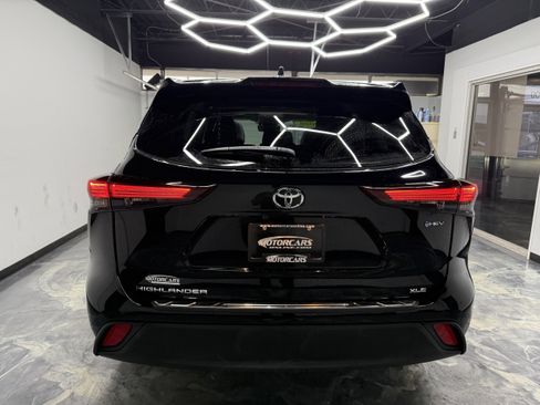 Used 2026 Toyota Grand Highlander XLE image 4