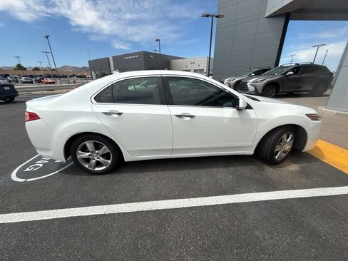 Used 2014 Acura TSX Sedan FWD image 3