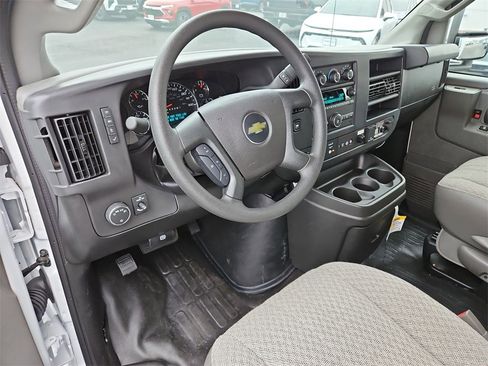 New 2025 Chevrolet Express 3500 w/ Power Convenience Package image 10