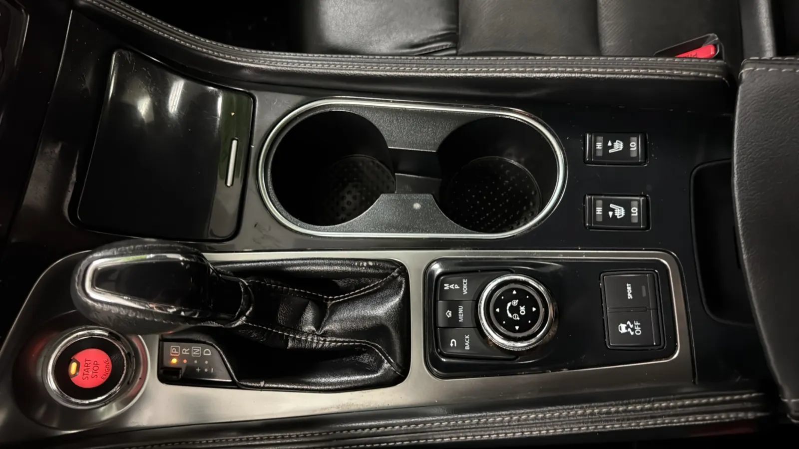 Used 2019 Nissan Maxima 3.5 SV w/ Floor Mat Group FWD image 12