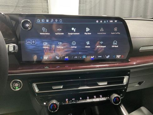 New 2026 Chevrolet Traverse Z71 w/ Driver Confidence Package AWD/4WD image 27
