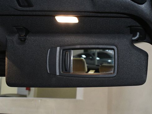 Used 2020 BMW 530i w/ Premium Package RWD image 22