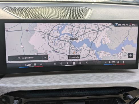 Used 2025 BMW 330i Sedan w/ Convenience Package RWD image 20