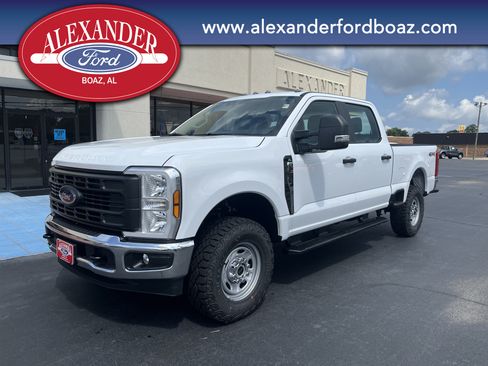 New 2026 Ford F250 XL w/ XL Off-Road Package AWD/4WD image 1