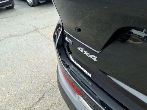 Certified 2023 Jeep Grand Cherokee L Laredo w/ Luxury Tech Group I AWD/4WD image 27