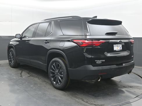 Used 2022 Chevrolet Traverse RS FWD image 6