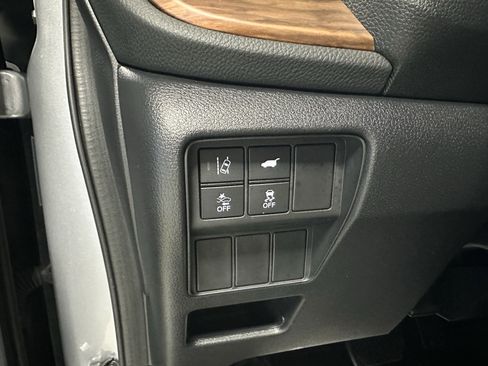 Used 2022 Honda CR-V Touring image 23