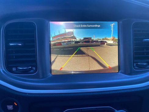 Used 2022 Dodge Charger R/T w/ Harman/Kardon Audio Group image 15