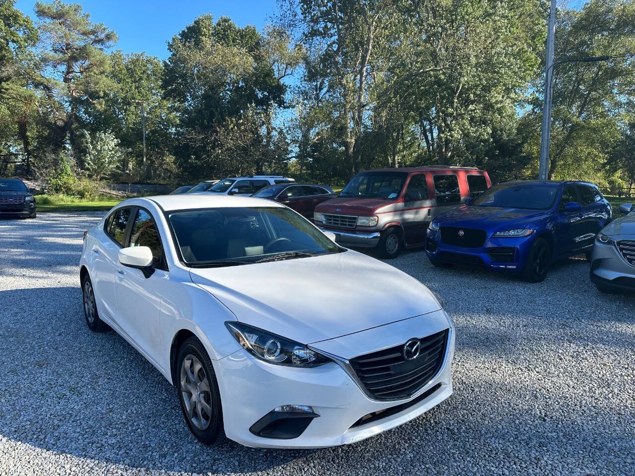 Used 2015 MAZDA MAZDA3 i Sport FWD image 1