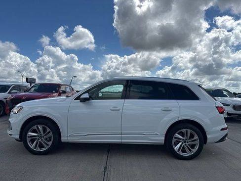 Used 2023 Audi Q7 3.0T Premium AWD/4WD image 6