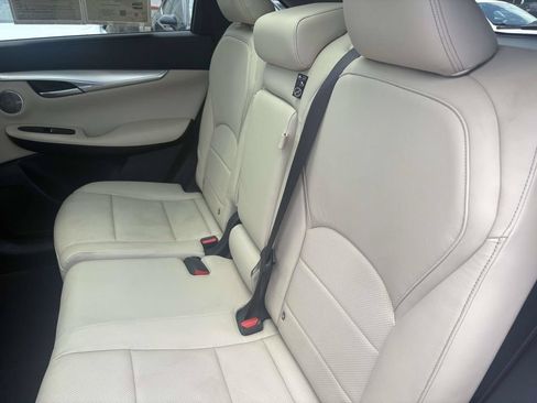 Used 2020 INFINITI QX50 Sensory AWD/4WD image 15