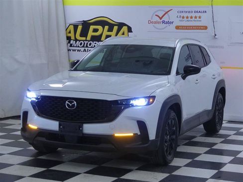 Used 2025 MAZDA CX-50 AWD 2.5 S w/ Preferred Package image 3