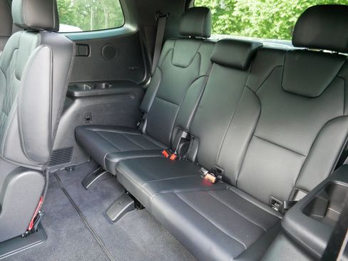 Certified 2025 Kia Telluride SX Prestige X-Line AWD/4WD image 37