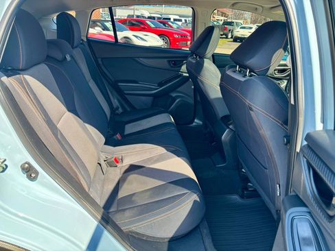 Used 2018 Subaru Crosstrek 2.0i Premium w/ Moonroof Package image 16