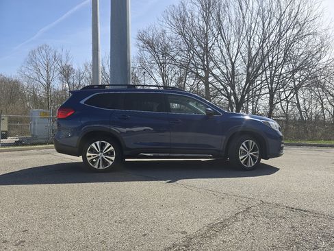 Used 2022 Subaru Ascent Limited w/ Technology Package image 19