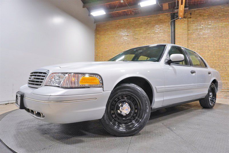 Used 2000 Ford Crown Victoria Police Interceptor RWD image 1