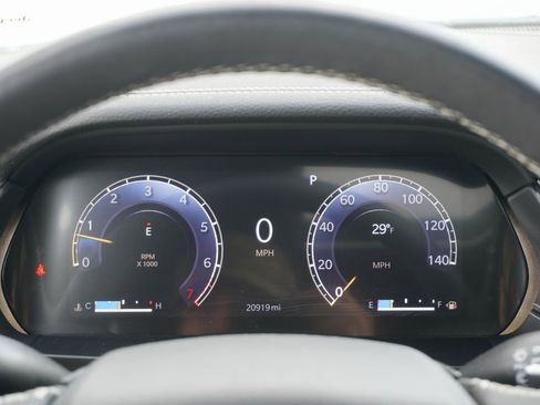 Used 2023 Jeep Grand Cherokee Limited w/ Luxury Tech Group II image 20